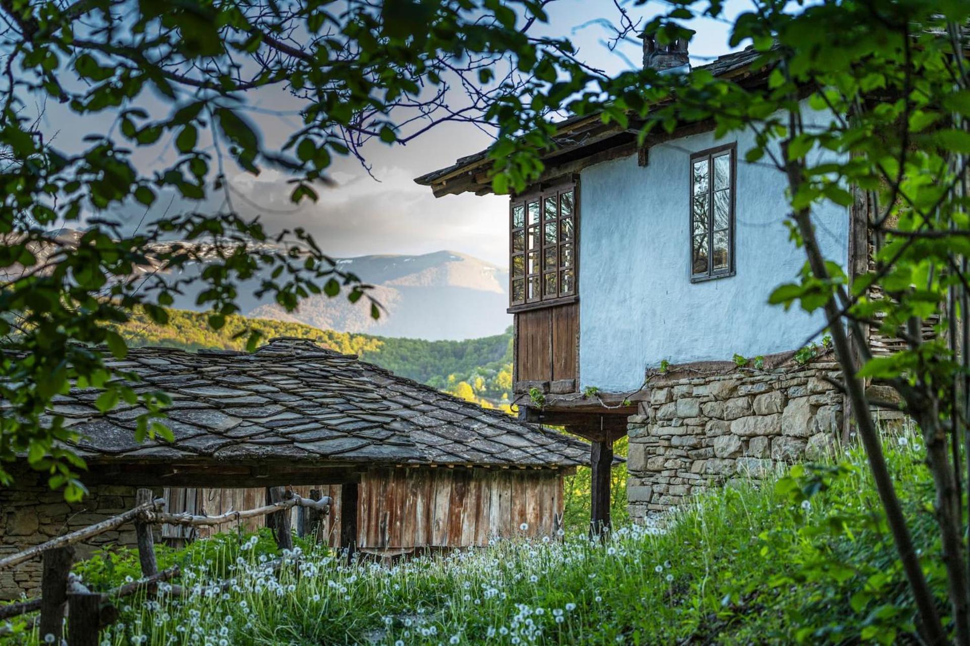 阿普里尔齐Authentic House With Stunning Mountain View - Karashka别墅 外观 照片